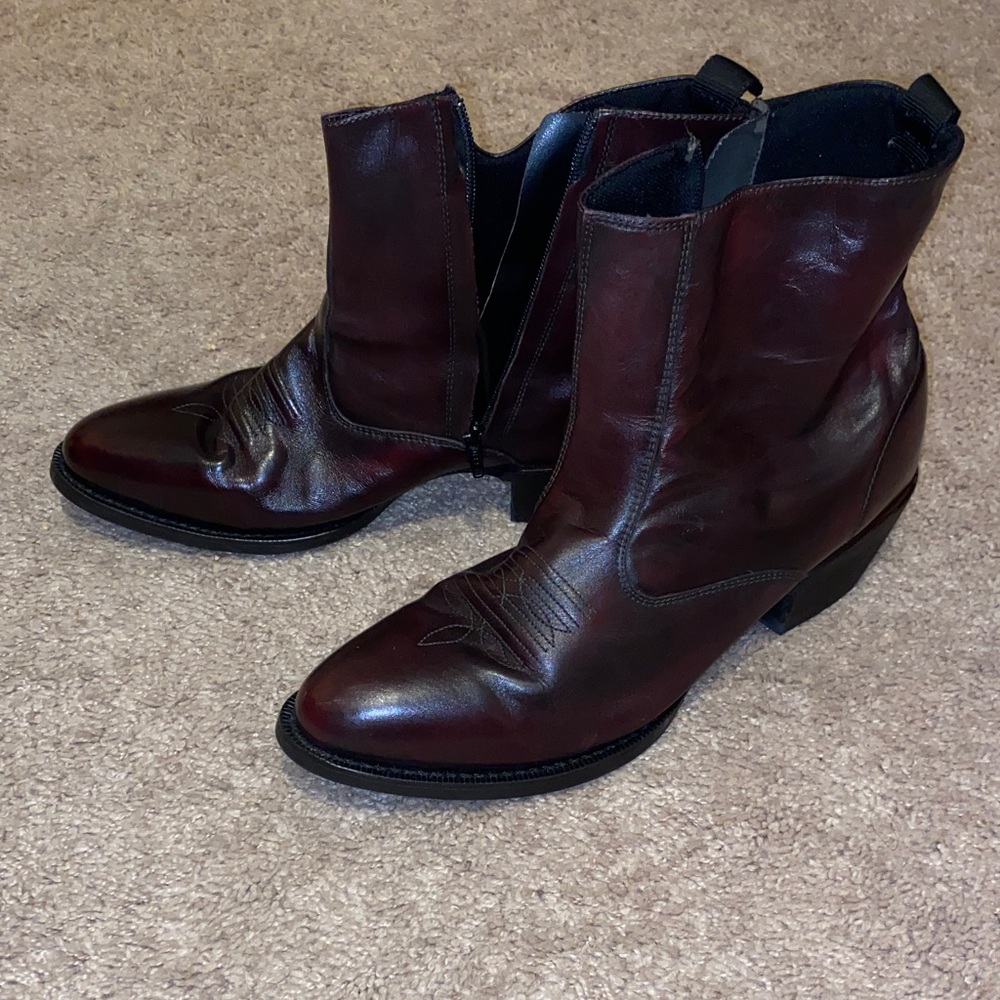 Men's Dark Brown Laredo Fletcher Boots, excellent condition, barely worn
